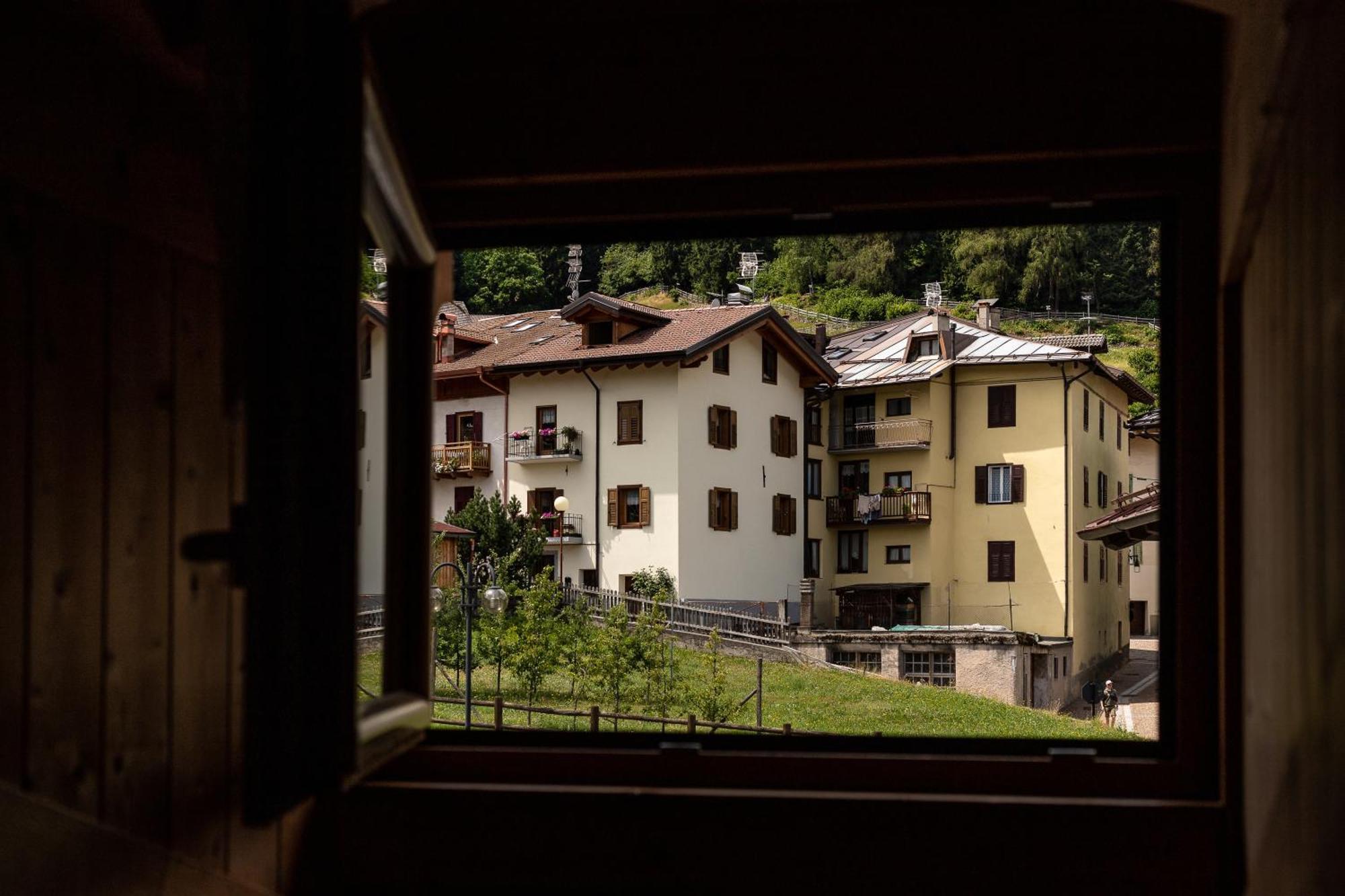 Bergreen Apartments Ossana Bagian luar foto